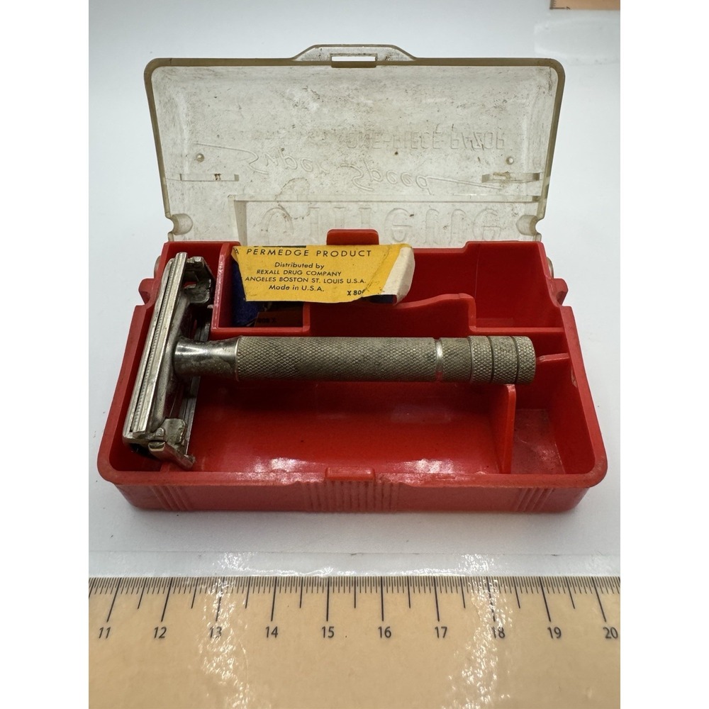 Vintage‎ Gillette Super Speed Safety Razor in Original Plastic Case w/ Blades